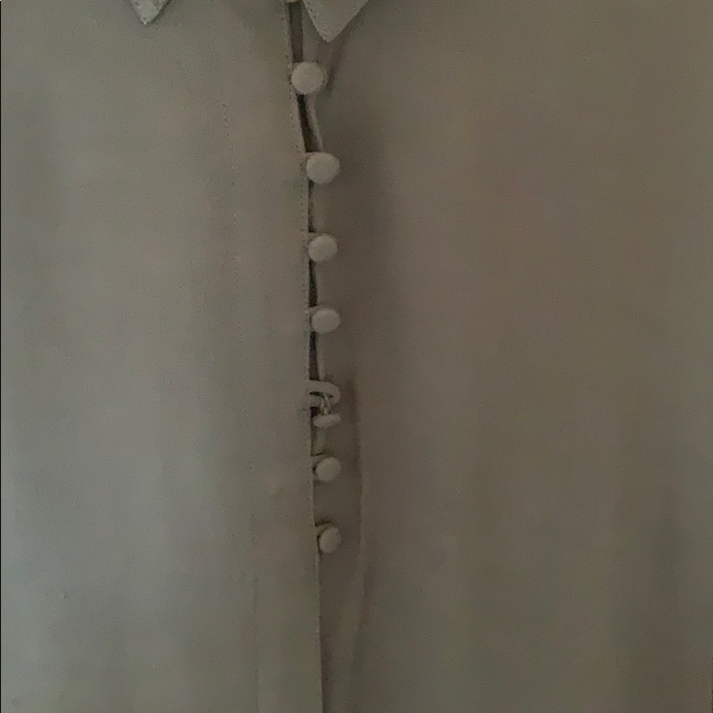 Collared button up blouse - Picture 2 of 4